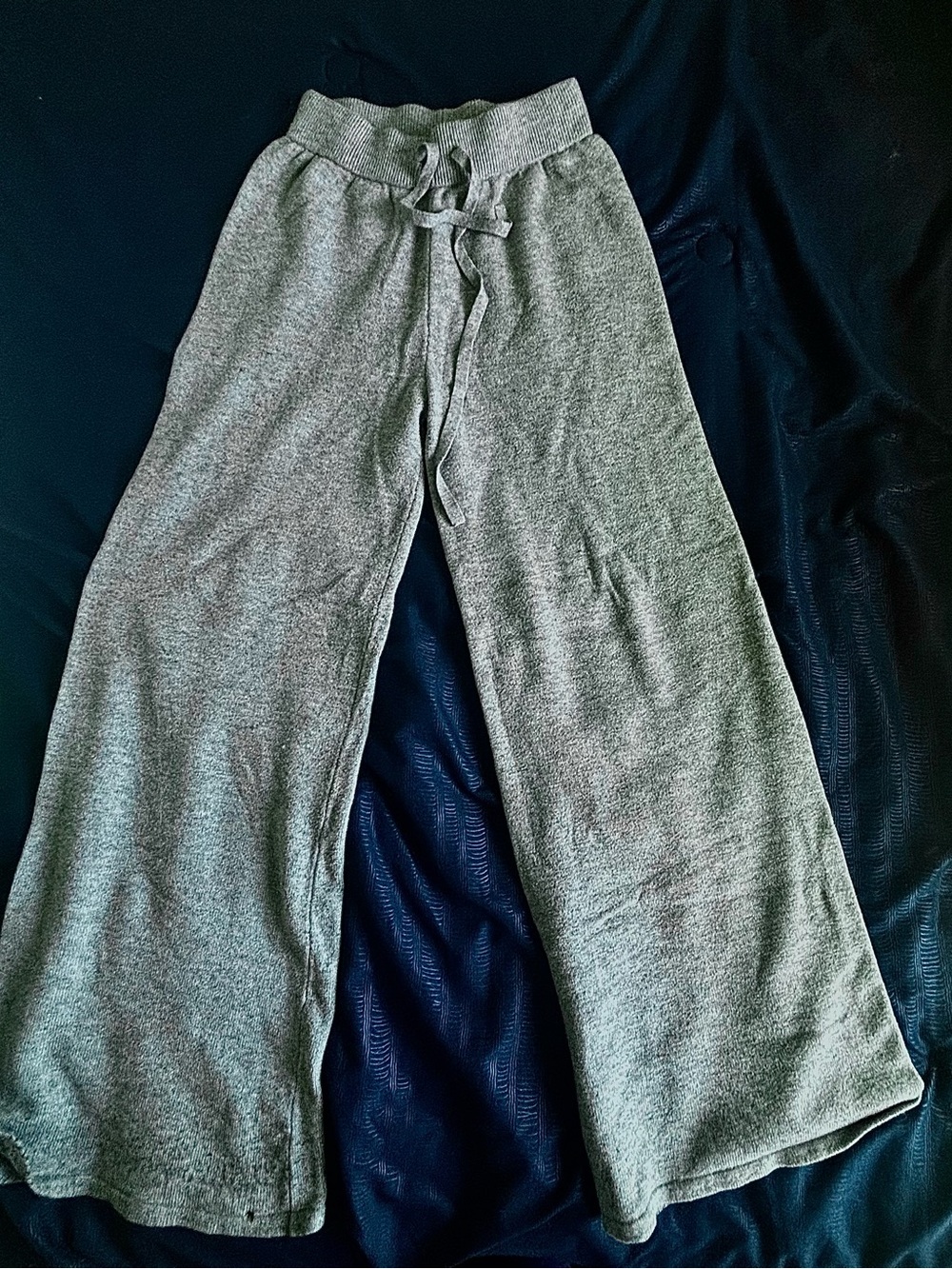 Wide-Leg Drawstring Lounge Pants - Gray
